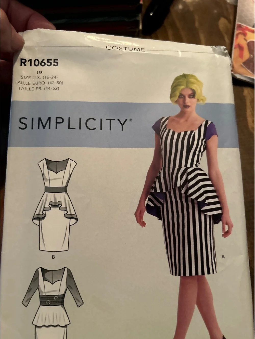 Simplicity R10655 Vintage Costume Sewing Pattern Size US 16-24